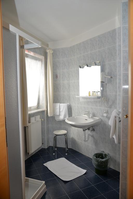 Garni Sonnegg Bed & Breakfast Petersberg Exterior photo